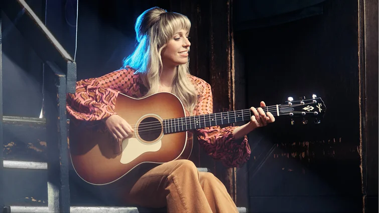 700 Series アコースティックギター | Taylor Guitars